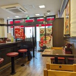 なか卯 - 店内