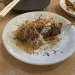 Higashimatsuyama Ryu Yakiton Kashira Ya - 【2023.6.28(水)】串焼き三種盛り528円(レバー)