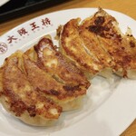 大阪王将 - 元祖焼餃子