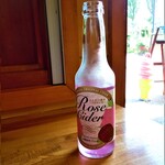 Rose Cafe - 薔薇サイダーを飲み干さず。