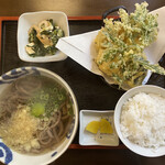 Sanrian - 木曜限定の山里庵定食