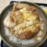 Ajimi Shokudo - 絶品甘辛タレの無双煮込みカツ丼