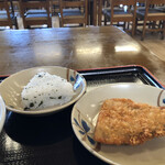 Nekko Mitani Ten - 肉はダメでも魚はokらしい（良くわからん）