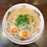 東京豚骨ラーメン ばんから - 味玉とんこつ