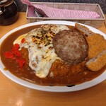 Hinoya Curry Nanba Walk Ten - スペシャルカレー超特盛・トッピング（メンチカツ、ハンバーグ、焼きチーズ）