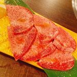 Yakiniku Horumon Maruyoshi Seiniku Ten Tenroku Ten - 