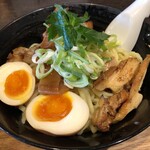 Jikasei Gyoza Tonkotsu Tanmen Rokka - 魚介つけ麺（750円）＋全部のせ（350円）