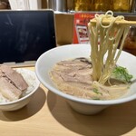 Ippudo Yumetaunkurumeten - 