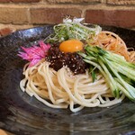 Ma-san no Ie Shibuya Honten - 夏季限定　石垣島の肉味噌ジャージャー麺