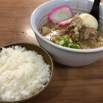 鶏骨らーめん 新参者 - 