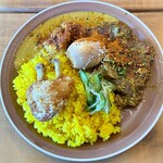 MEAT & SPICE PONO - 