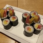 Sushi Izakaya Daidokoya Shibuya Honten - トロタク巻