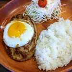 Bikkuri Donkey Machida Asahicho Ten - ランチ200gエッグ。ご飯小盛り55円引き。