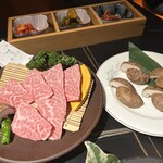 Kuroge Wagyu Yakiniku Ushitatsu - 