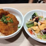 ガスト - ミニかつ丼＆コブサラダ