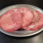 さわなか焼肉 - 塩タン