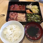 Yakiniku Sanzenri Minamisuna Ten - 