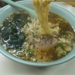 らーめん広場 - 料理写真:しょうゆラーメン大盛６５０円