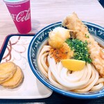 Nanba Sennichimae Kamatake Udon Akashiyaki Mitsui Outlet Park Yokohama Bayshide Ten - 