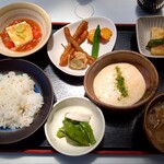 ごはんや麦 - 料理写真:麦めしとろろ＠1600円