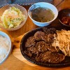 ナリ食堂 - 料理写真:焼肉定食＝880円