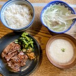 Shodai Gyutan Akabee - 麦とろ定食