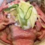 仲本食堂 - ミニA5榛原牛の自家製ローストビーフ丼