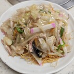 Nagasaki - 長崎皿うどん。硬めタイプの麺。