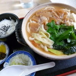 Nagoya Udon - みそ煮込うどん（750円）