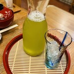 Yamato Zushi - サービスの冷たいお茶も美味しい(●´ω｀●)