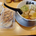 Ramen Yatai Bone - 屋台骨ラーメン、餃子です。（2023.8 byジプシーくん）