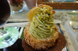 Pistachio Senmon Ten PISTACCHIERIA - ピスタチオのシュークリーム