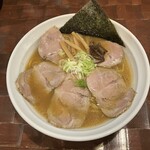 ラーメン 桜香 - 醤油ラーメン(チャーシュー増し)