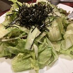 Private rooms Izakaya Bakubakudo Shinjuku Ten - 有機野菜の自家製ドレッシング塩サラダ