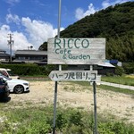 Ricco Cafe & Garden - 