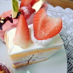 Sourire - いちごと生クリームのケーキ。