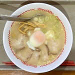 スガキヤ - 特製ラーメン 560円
      2023年9月7日