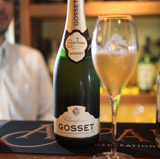 Tachinomi Bar Marukin - Champagne  GOSSET  Brut