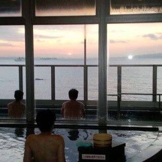 There is also a hot spring bath with a view of the ocean!