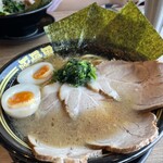 Yokohama Iekei Ramen Tonkotsu Man - 