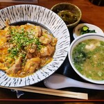 Makanai Tei Izemon - 特製親子丼定食　1100円