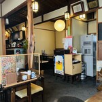 Sugimoto - 店内奥行き広くて落ち着きます