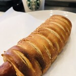 スターバックス コーヒー - ソーセージパイ　サクサクっとした食感◎