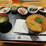 食事処 与加路 - よかろ丼