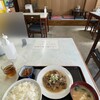 みなと食堂 - モツ煮込み定食1070円ご飯大盛り