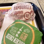 McDonald's Hamamatsubara Kansai Super Ten - チキチー２２０円とハンバーガー１７０円