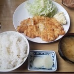 Agemaku - チキンカツ定食（ランチ価格税込600円）