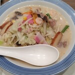 Ringer Hut Ionmoru Hinode Ten - 野菜たっぷりちゃんぽん麺少なめ(840円)