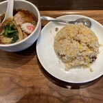 Shunka Rou - 炒飯・半ラーメンセット