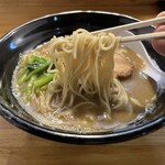 らぁ麺 結 - 細麺